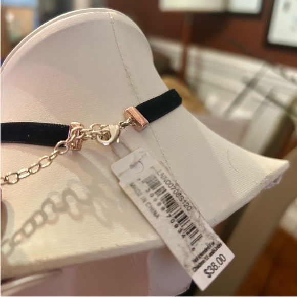 Ralph Lauren Black Velvet Choker with Pearl Accents - Picture 3 of 6